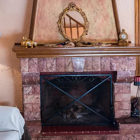 Domek alpejski ευχάριστο με σοφίτα και τζάκι. *